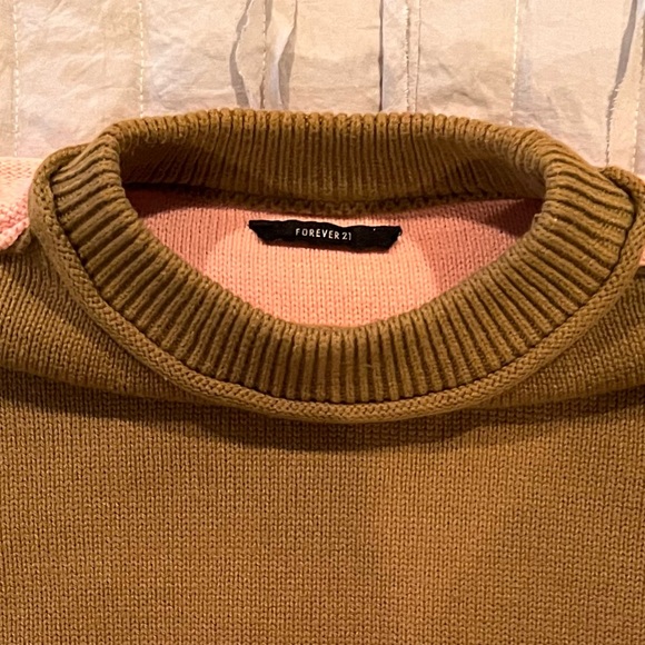 Forever 21 Color Block Sweater - Picture 3 of 3